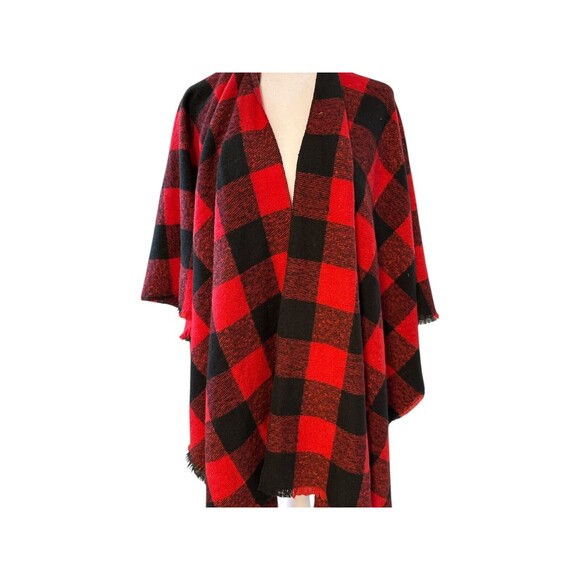 Old Navy Red Black Plaid Fringed Poncho Wrap Scarf soft comfortable New - Picture 2 of 6